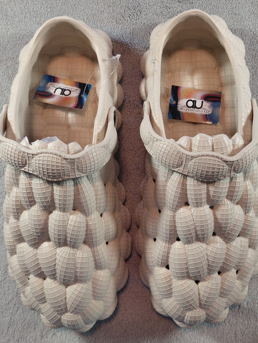 Unique Textured Bubble Beige Slip On Clogs Sz 14 Shoes